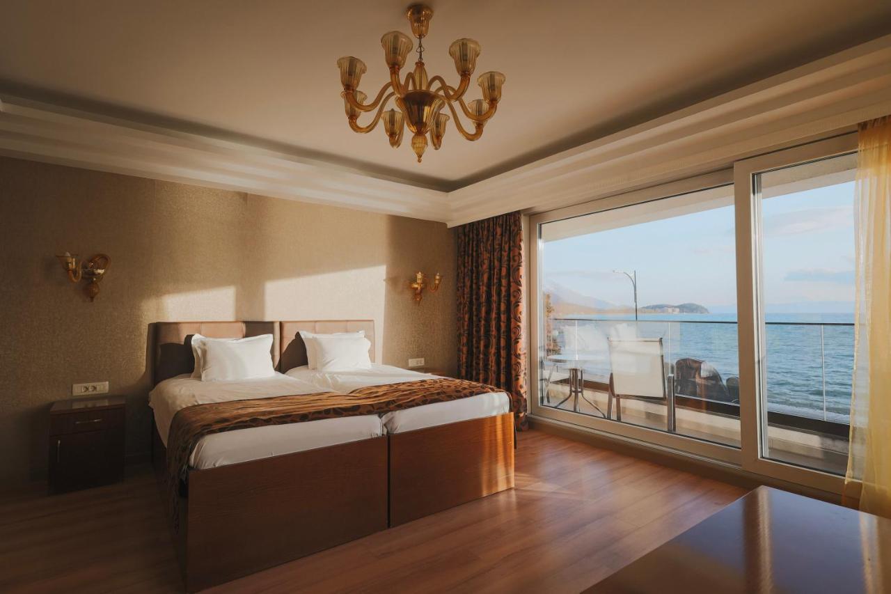 Mr.I Boutique Hotel & Bar Ohrid Esterno foto