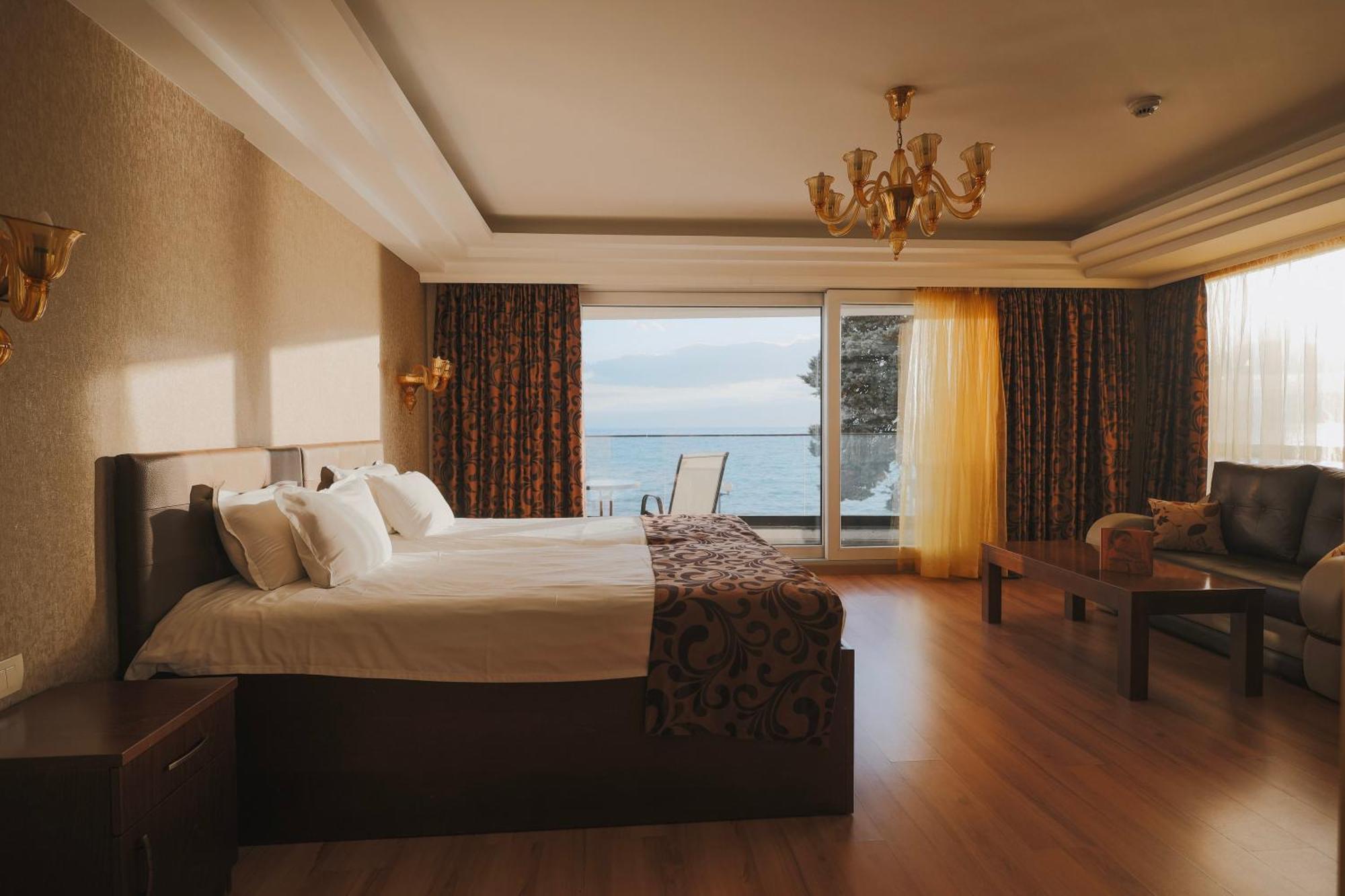 Mr.I Boutique Hotel & Bar Ohrid Esterno foto