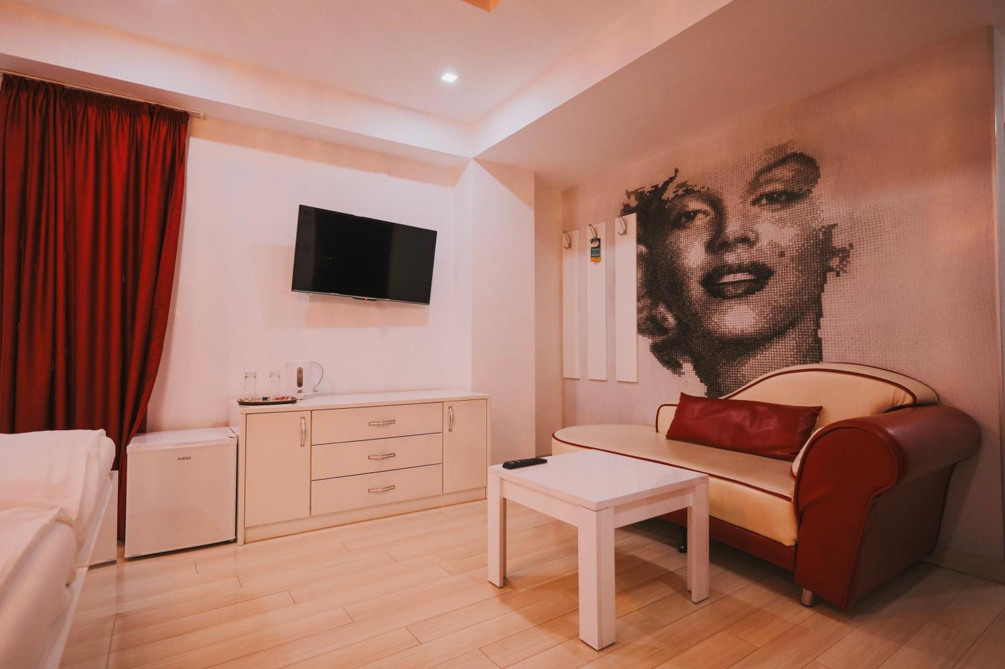 Mr.I Boutique Hotel & Bar Ohrid Esterno foto